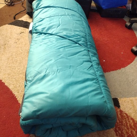 Academy Broadway Sleeping Bag - Picture 1 of 4
